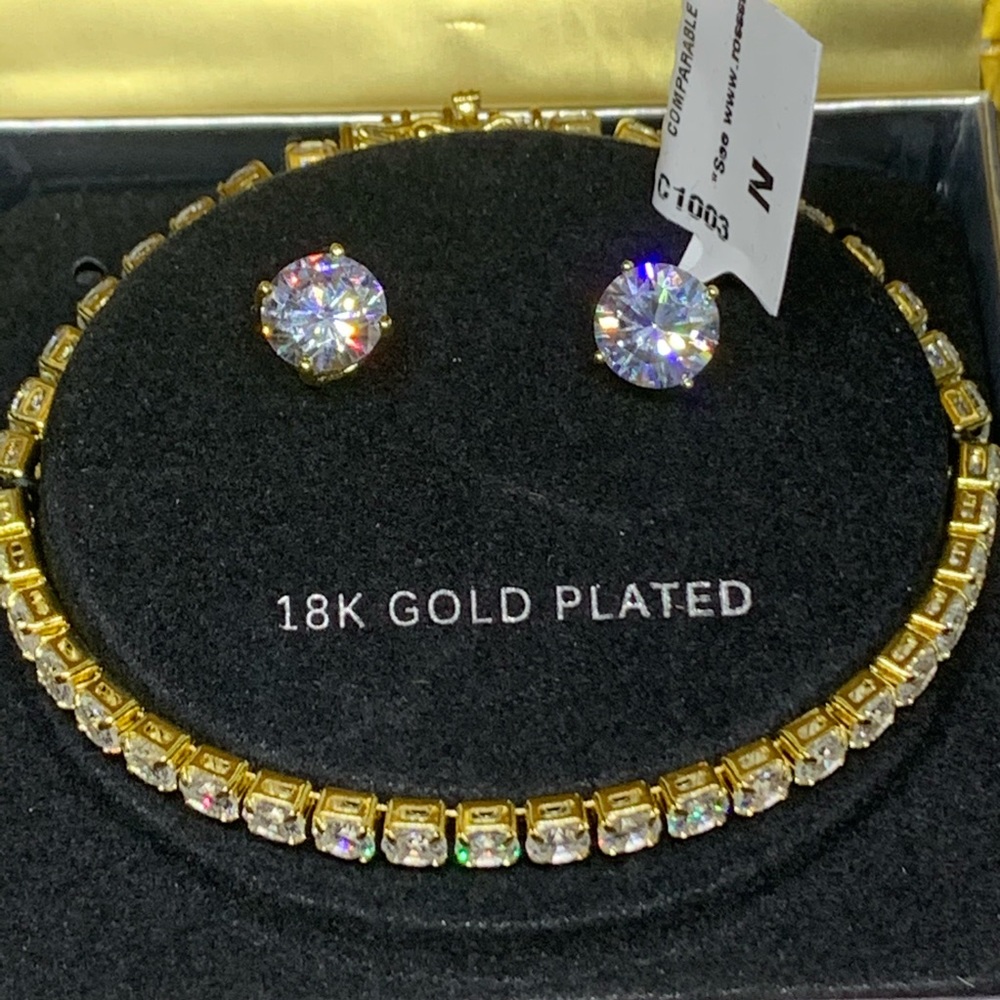18k Gold Plated Bracelet and Stud Earrings… - Picture 7 of 8